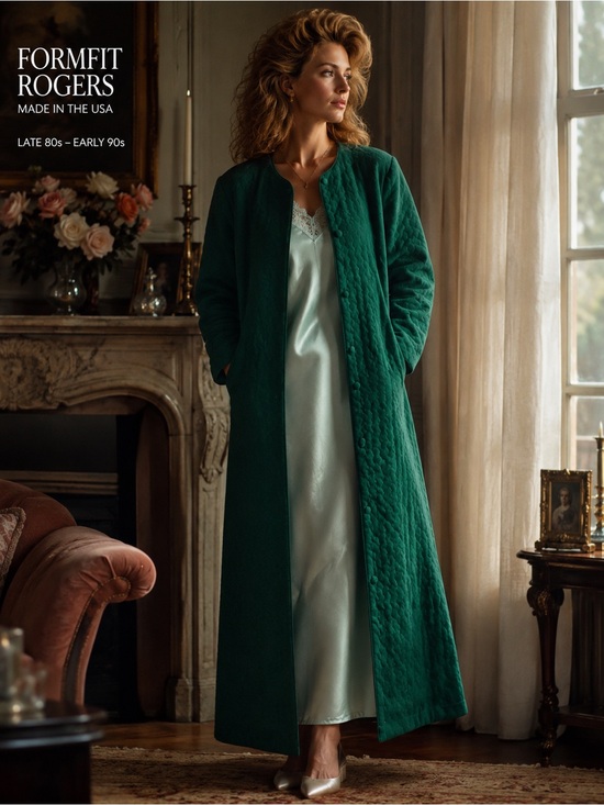 Formfit Rogers Other - Vintage Formfit Rogers Emerald Green Quilted Duster Robe Petite M Made USA 80s
